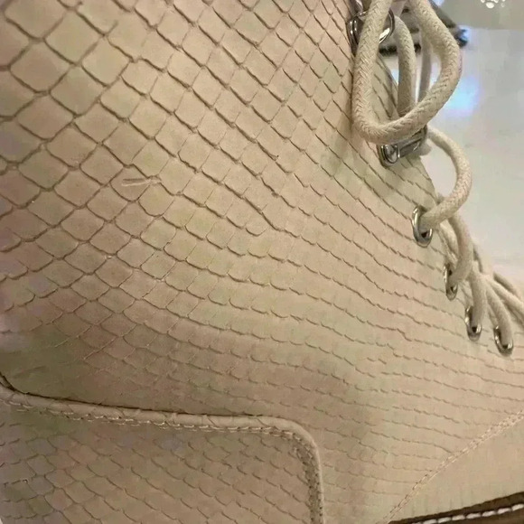 Altar’d State Chucky Platform Bootie Faux Snakeskin design  (Tan) Size 8 - Picture 10 of 13